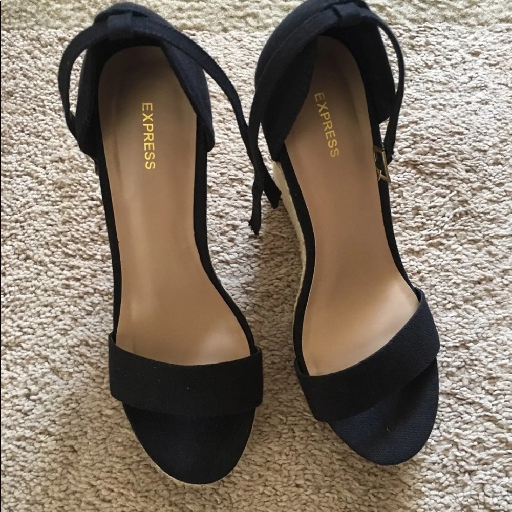 Black sandals